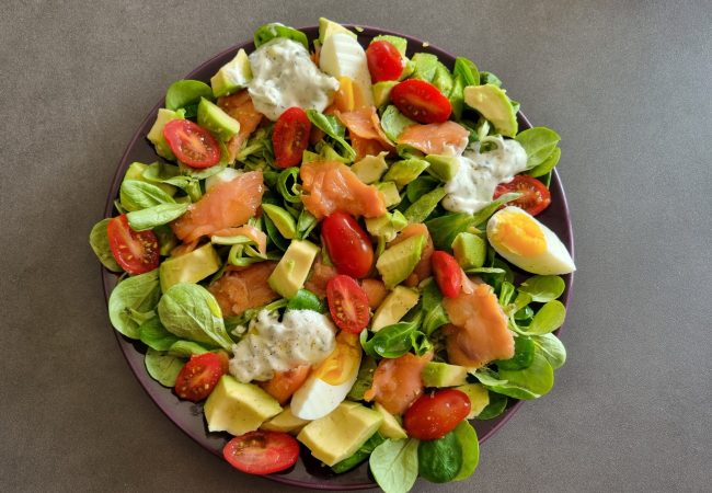 salade express saumon avocat oeuf
